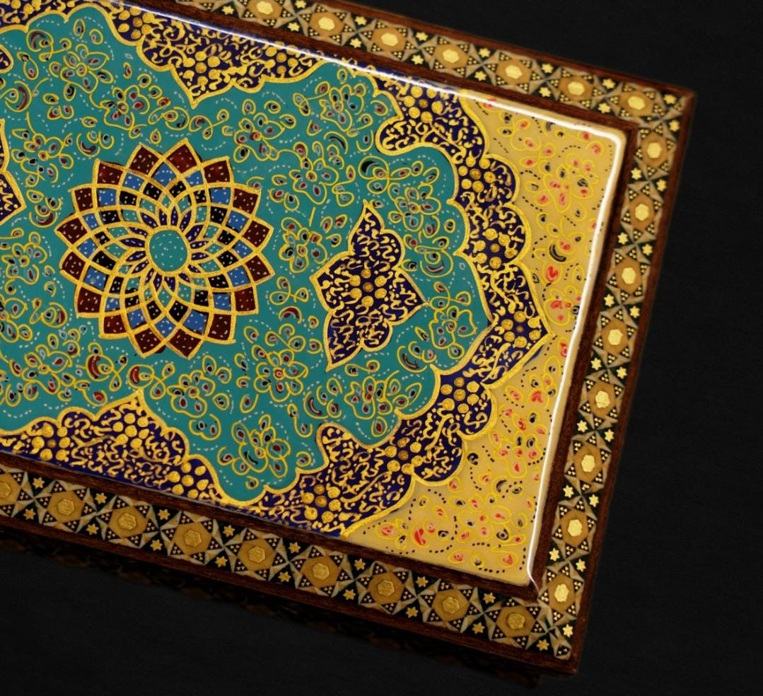 mehr – hand-painted decorative box with floral miniature artwork, jewelry or keepsake storage