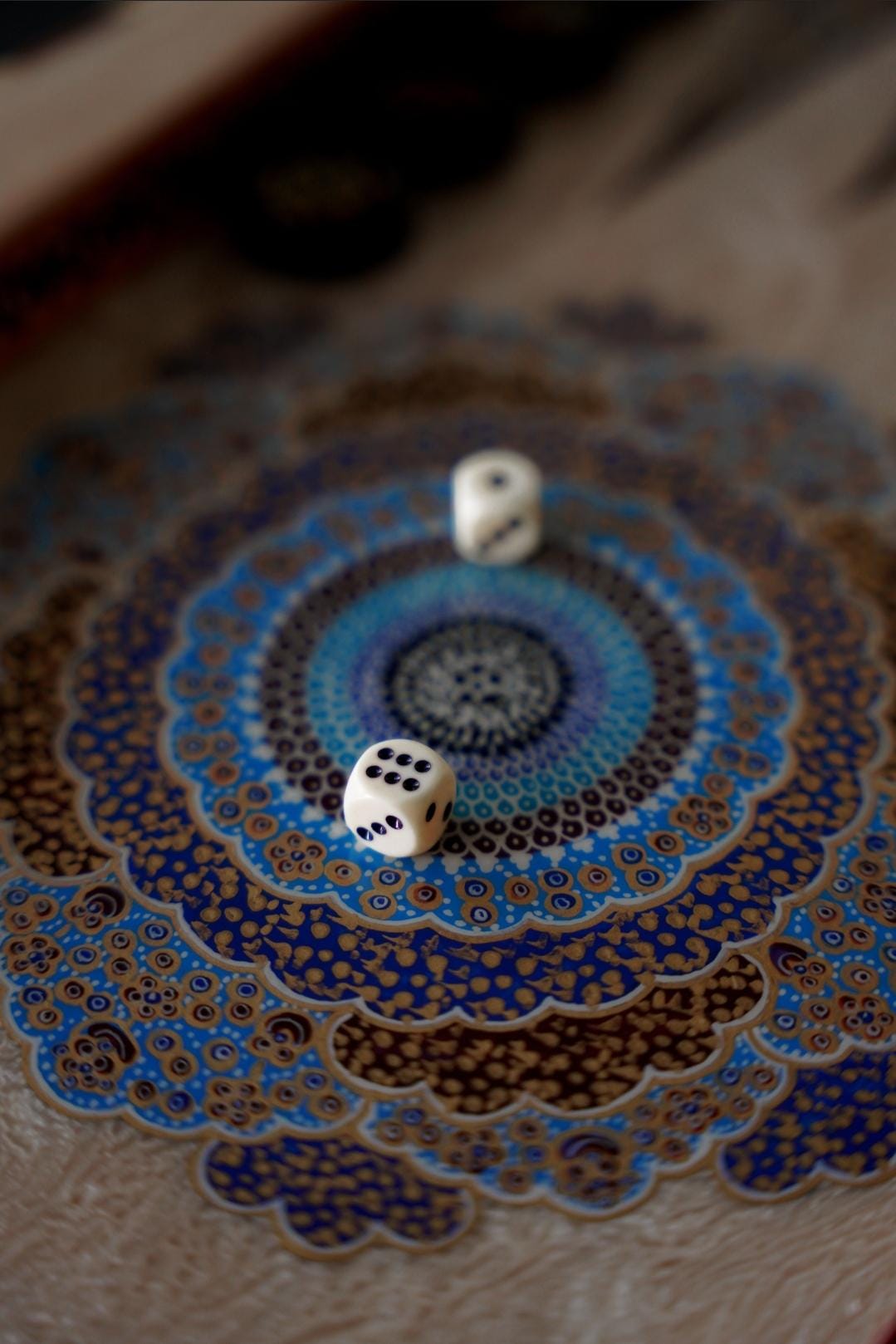 tazhib – handmade persian chess & backgammon set with shamseh motifs