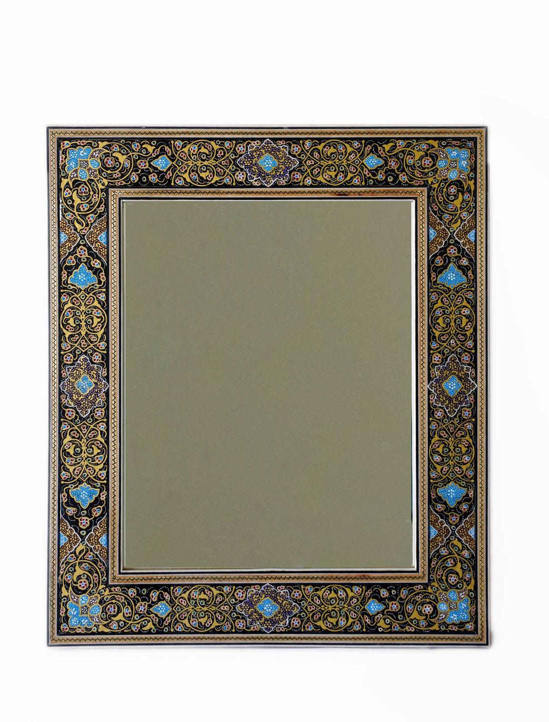 How to Hang a Heavy Mirror Safely - Pilardi