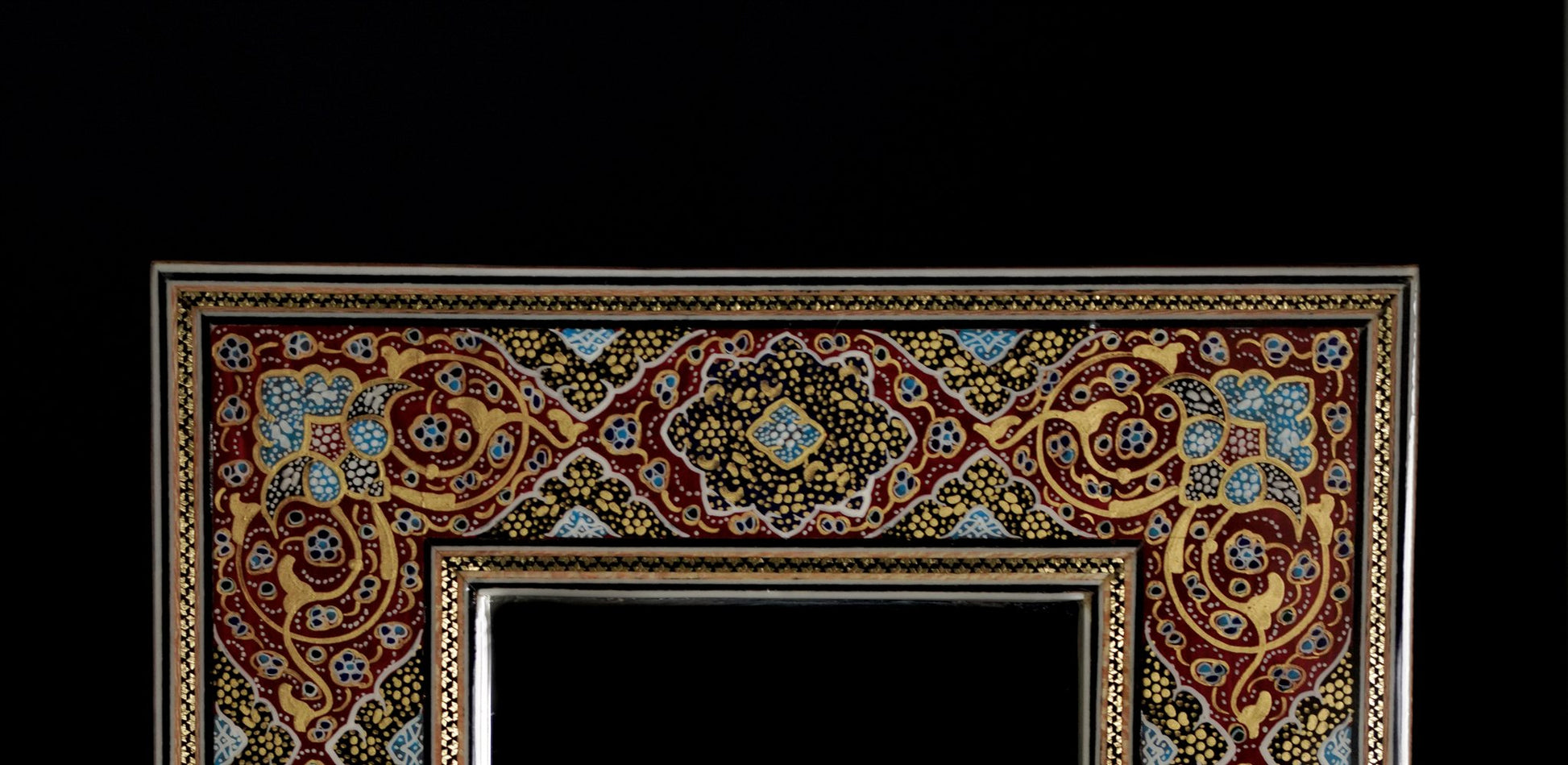 Hand-Painted Tazhib Mirror – Red (28×23 cm) – Luxury Handcrafted Art by Pilardi
