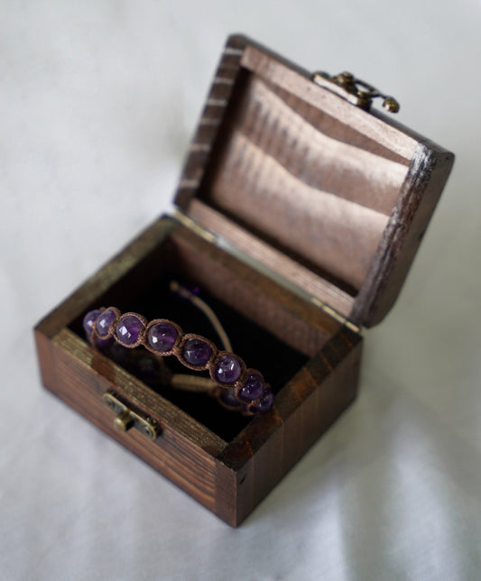 Amethyst Macramé Bracelet – Hand - Braided Gemstone – Luxury Handcrafted Art by Pilardi