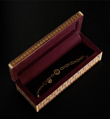 Leili o Majnoun – Medium Hand-Painted Box, Miniature Persian Love Story (20×7×5 cm)