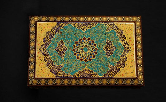 Mehr – Hand-Painted Decorative Box with Floral Miniature Artwork, Jewelry or Keepsake Storage