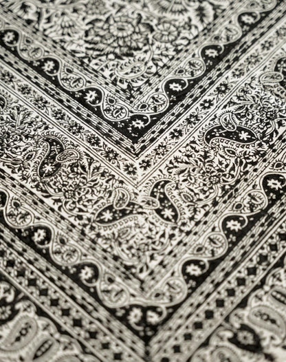Handmade Block-Printed Tablecloth – Monochrome Floral | 206×136 cm