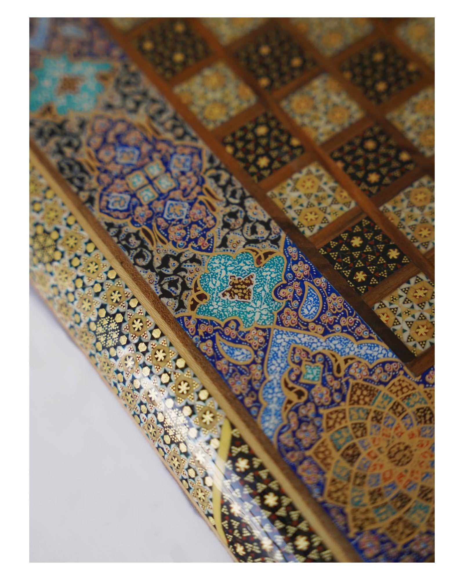 Compact Khatam & Tazhib Chess & Backgammon Set – 34 cm – Luxury Handcrafted Art by Pilardi